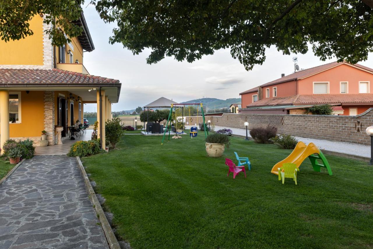 B&B La Canfora Atri Buitenkant foto